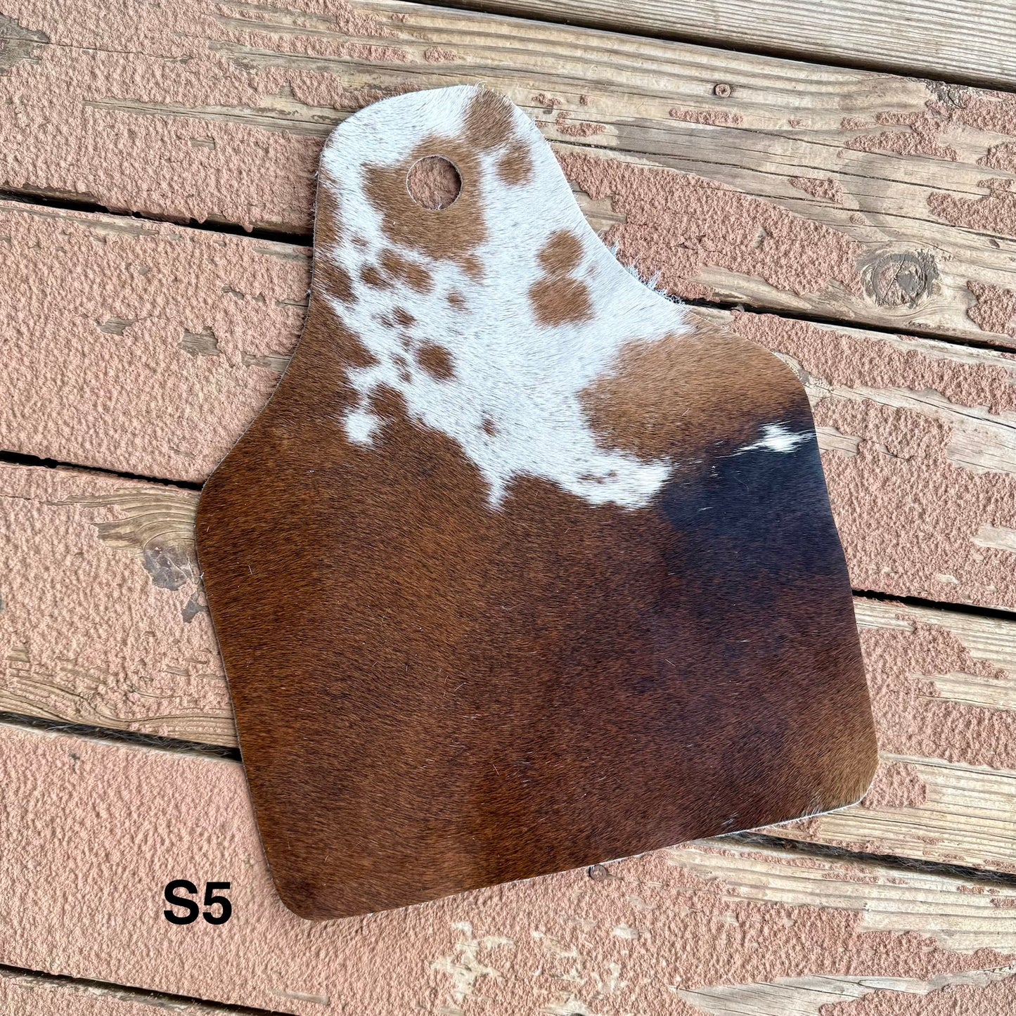 Small Cowhide Cowtag S5
