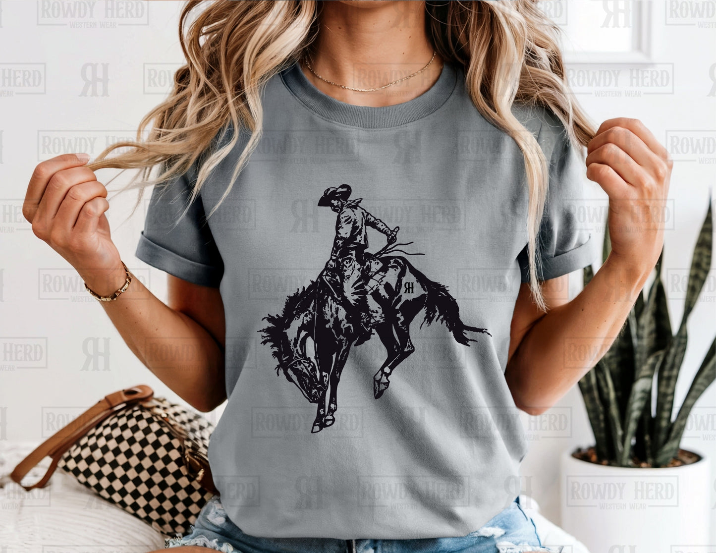 Rowdy Bronc | Comfort Colors Tee, Gildan Sweatshirt or Hoodie