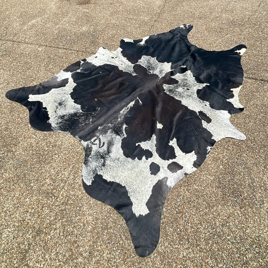 Cowhide 92" x 78"