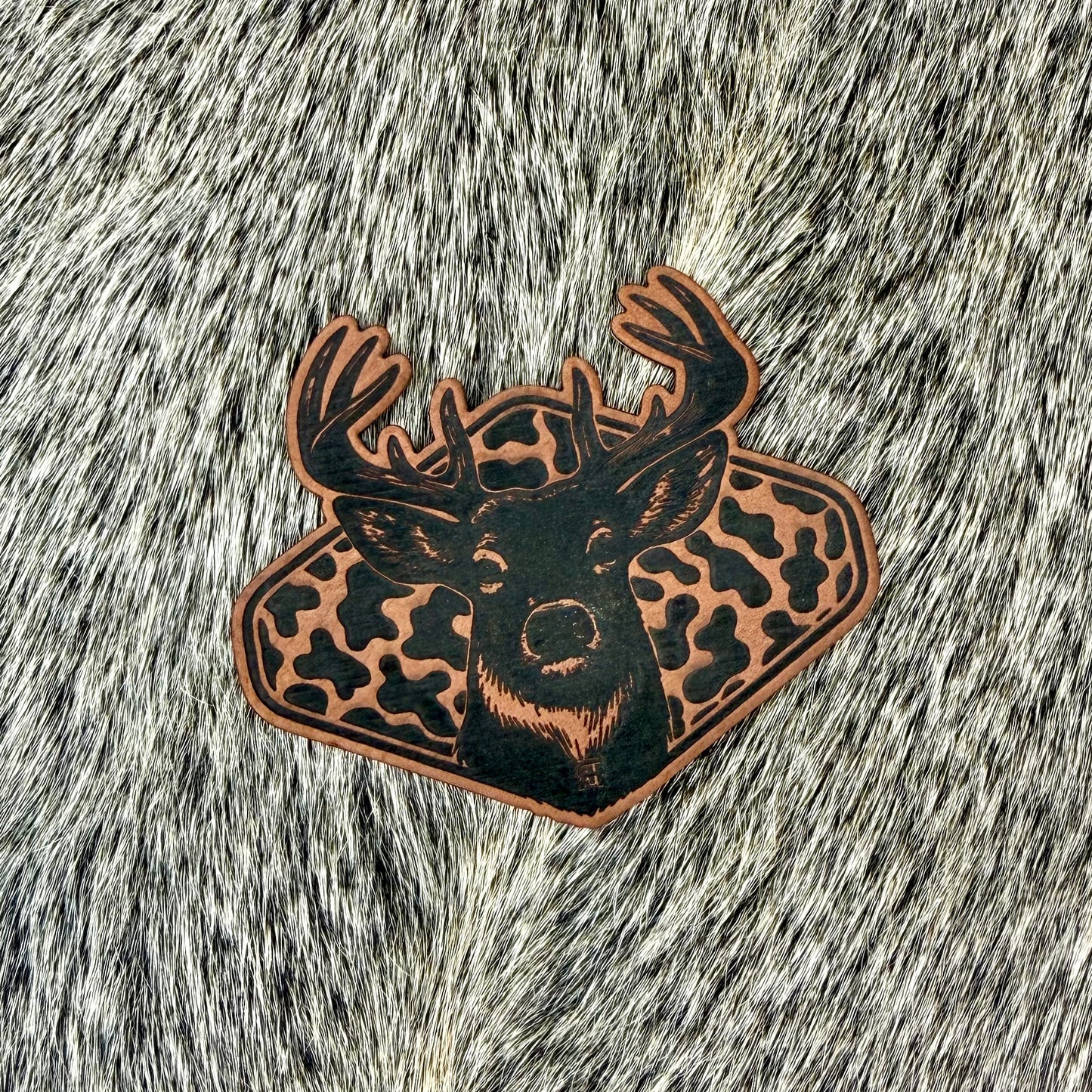 Camo & Whitetail Patch on Richardson Hat