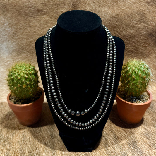 18" Handmade Polish Navajo Bead Necklace