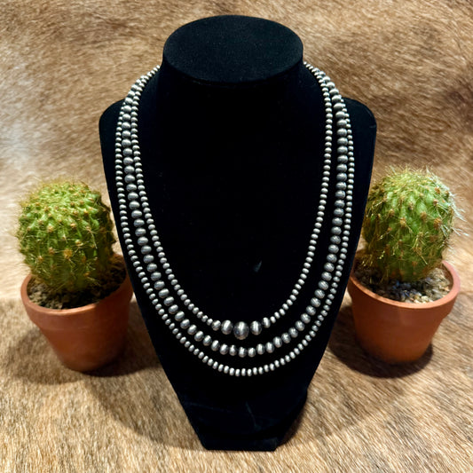 18" Handmade Navajo Bead Necklace