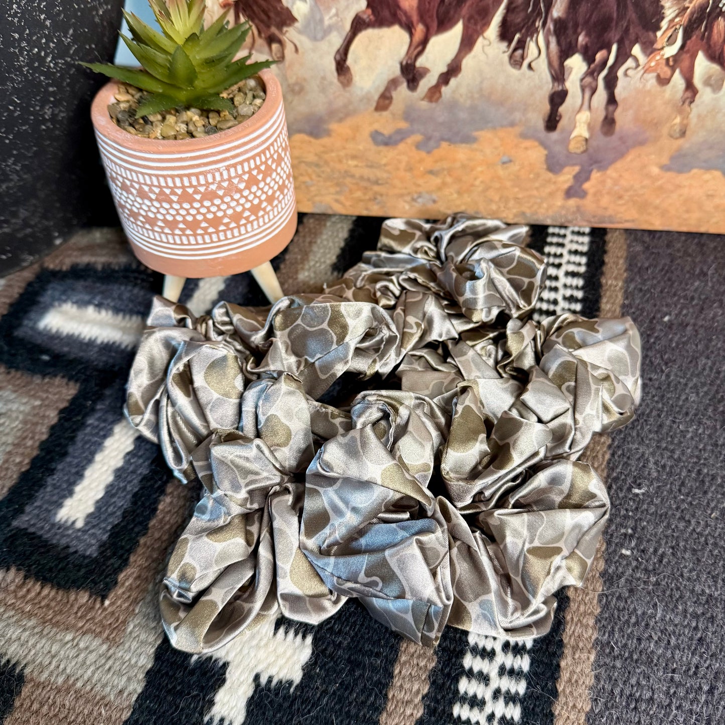 Western-Themed Silk Polyester Hair Ties