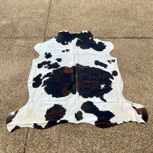 Cowhide 75"x77"